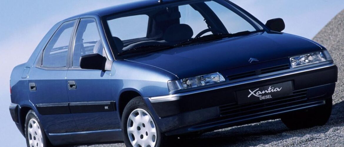 NO ES UN MITO: LOS CITROËN PUEDEN ANDAR EN 3 RUEDAS